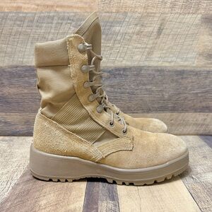 Desert Tan Tactical Military Combat Vibram Army Boots Size 6.5W Men / 8W Women